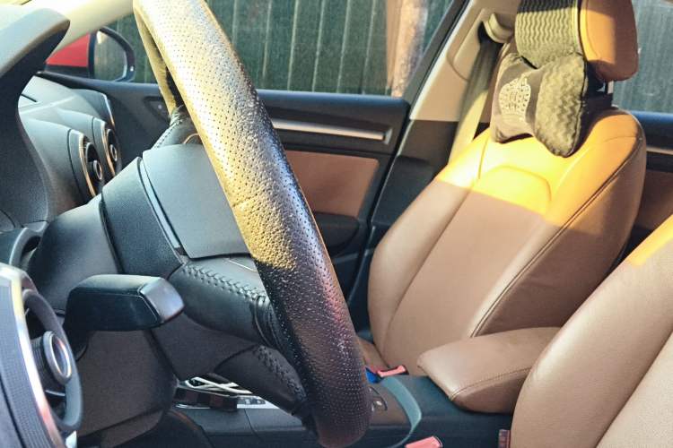 Used Audi A3 2014 Limousine 35 TFSI Automatic Advanced Model