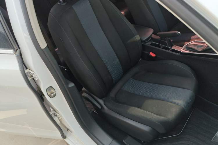 Used Peugeot 308 2019 1.6L Automatic Luxury Version China V Standard Right Front Seat