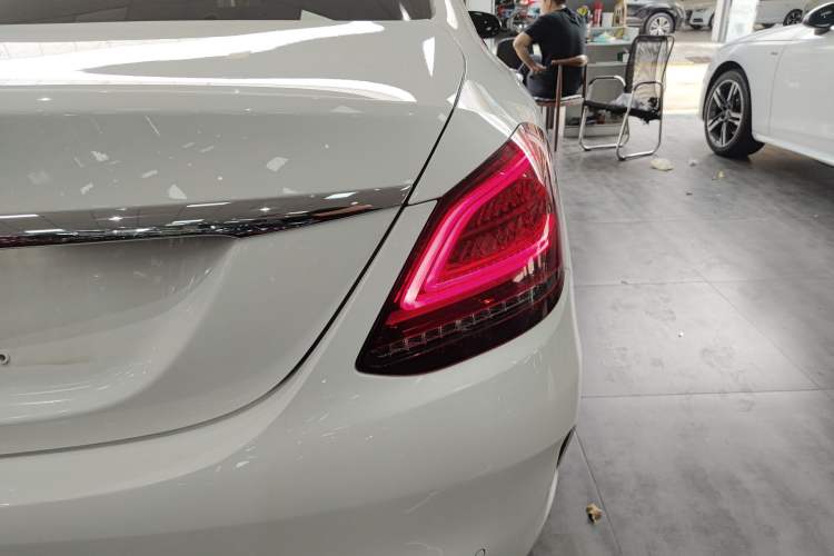 Used Mercedes-Benz C-Class 2021 C 260 L Sport Edition Star Collection Right Rear Taillight