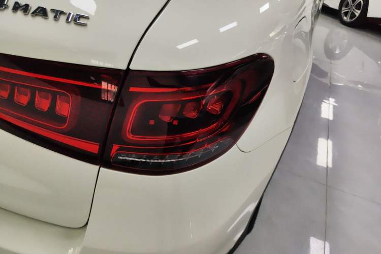 Used Mercedes-Benz GLC 2020 GLC 300 L 4MATIC Dynamic Edition Right Rear Taillight