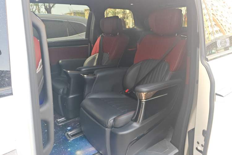 Used GAC Trumpchi M8 2023 Zongshi Series Dual-Motor Flagship Edition
