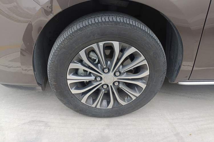 Used Buick GL8 2022 Land Business Class 652T Luxury Model