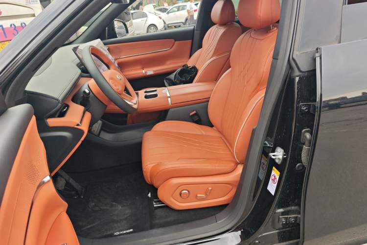 Used CHANGAN NEVO Q07 2025 215 Flagship PLUS Left Front Seat