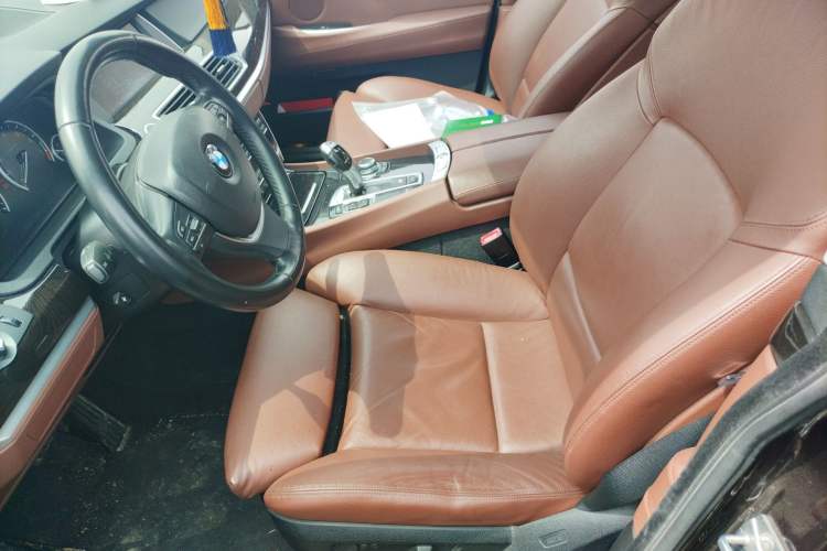 Used BMW 5 Series GT 2010 535i Leading Model Left Front Seat