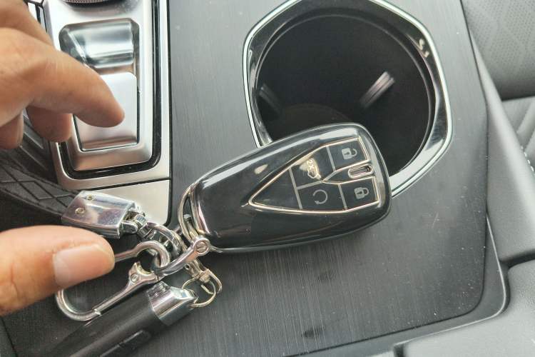 Used Changan UNI-K 2021 2.0T Prestige Edition