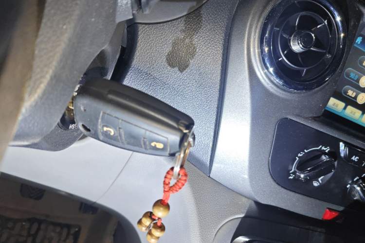 Used JAC Refine M3 2016 IKEA Edition 1.6L Luxury Smart Model