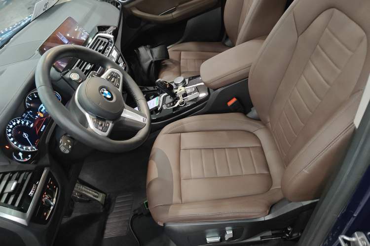 Used BMW X3 2019 xDrive25i M Sport Package Left Front Seat