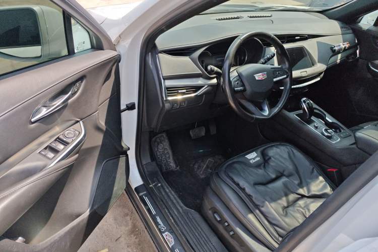 Used Cadillac XT4 2021 28T Two-Wheel Drive Luxury Version Driver Seat