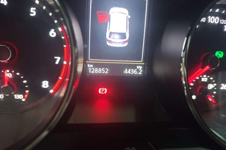 Used Volkswagen Tiguan L 2019 330TSI Automatic Two-Wheel Drive Smart Luxury Version China V Emission Standard