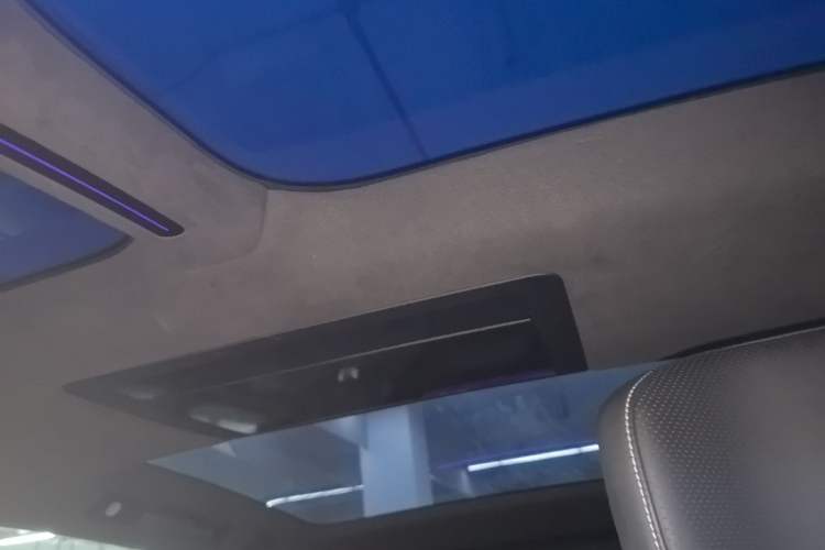 Used Avatr 12 2025 Ultra Extended-Range Edition Headliner