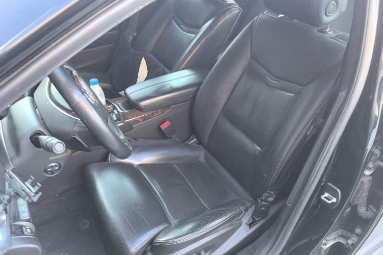 Used Cadillac XTS 2013 28T Leading Model Left Front Seat