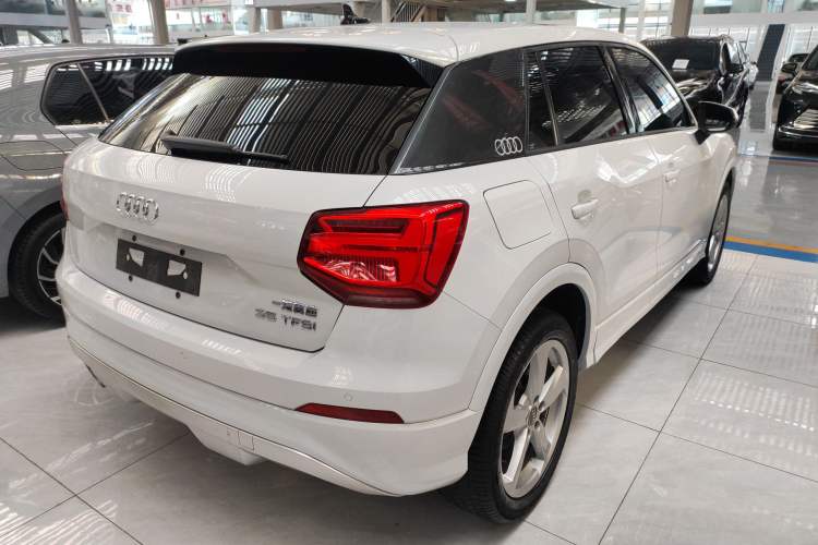 Used Audi Q2L 2018 35 TFSI Fashion Elegant Version China V Rear Right 45 Deg