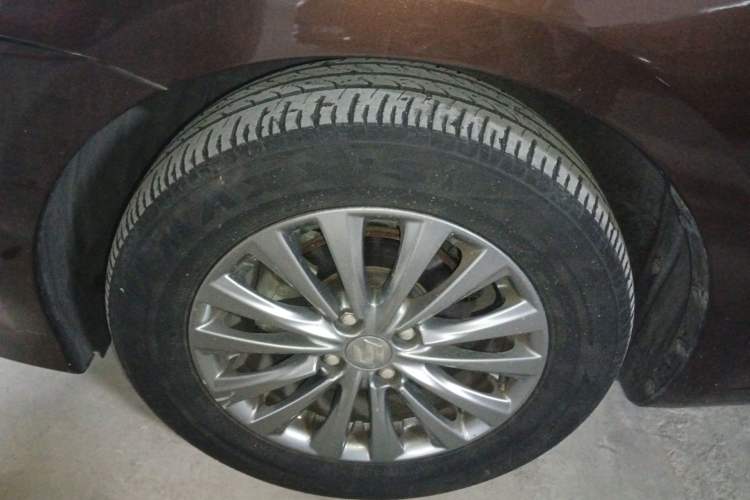 Used Suzuki Alivio 2015 1.6L Automatic Comfort Model
