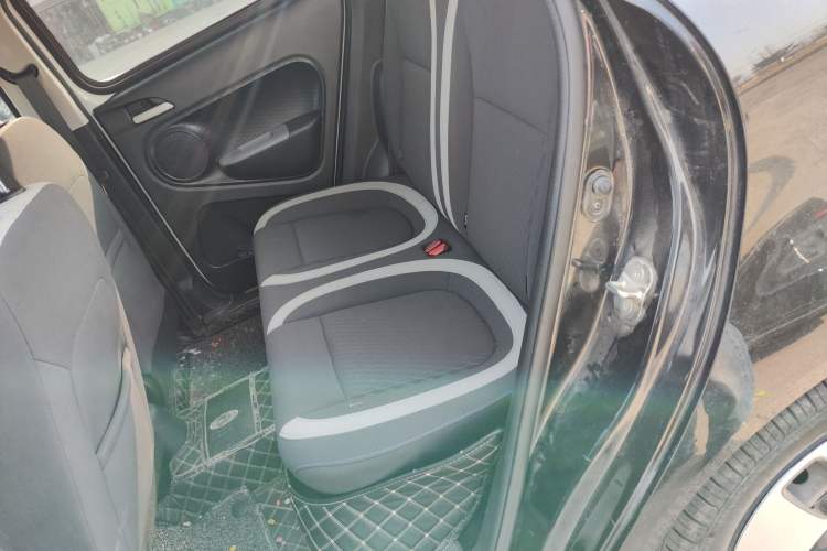 Used ORA Black Cat 2021 301 km Basic Version
