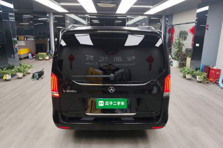 Used Mercedes-Benz V-Class 2024 V 300 L Long Wheelbase Prestige Edition Rear