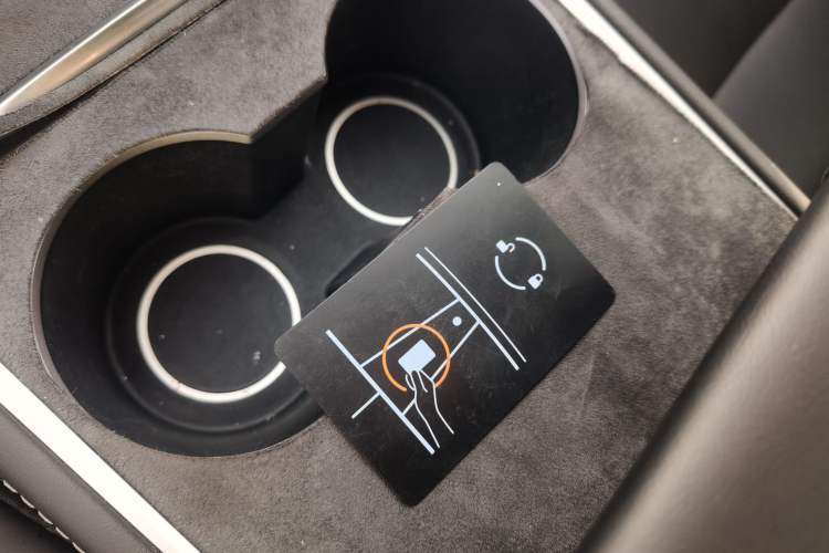 Used Tesla Model Y 2024 Rear-Wheel-Drive Version