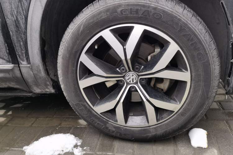 Used Volkswagen Teramont 2019 330TSI Two-Wheel-Drive Luxury Edition China VI Standard
