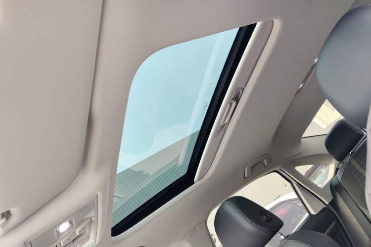 Used Volkswagen Lavida 2022 280TSI DSG Comfort Edition Headliner