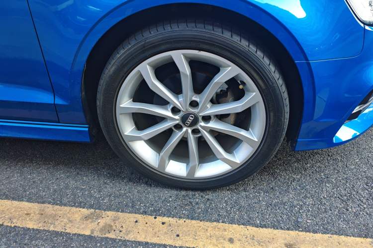 Used Audi A3 2020 Limousine 35 TFSI Fashion Edition China VI Emission Standard