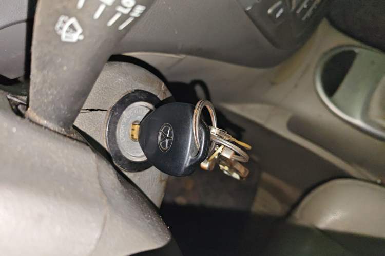 Used JAC Group Refine M2 2010 1.8L MT Standard Edition
