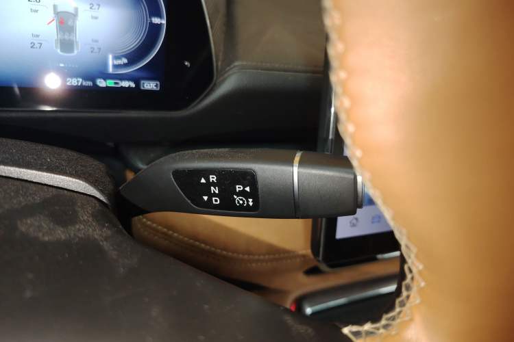 Used Mazda EZ-6 2024 Pure Electric 600 ZhiZun Edition Gear Lever