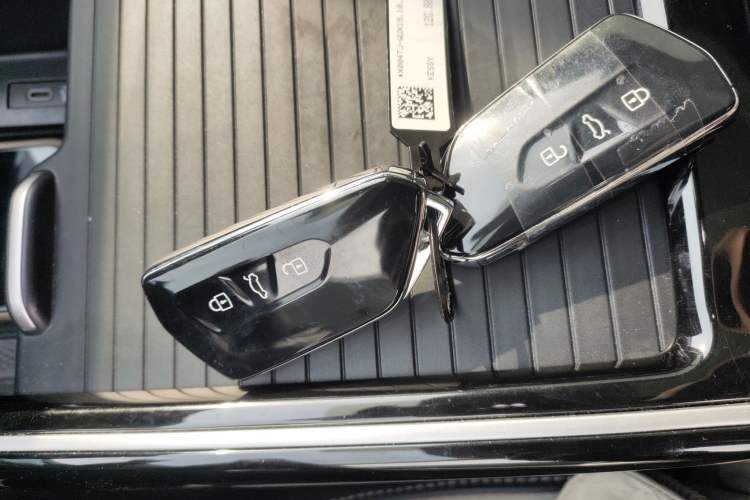 Used Volkswagen ID.6 CROZZ 2024 Facelifted PRO