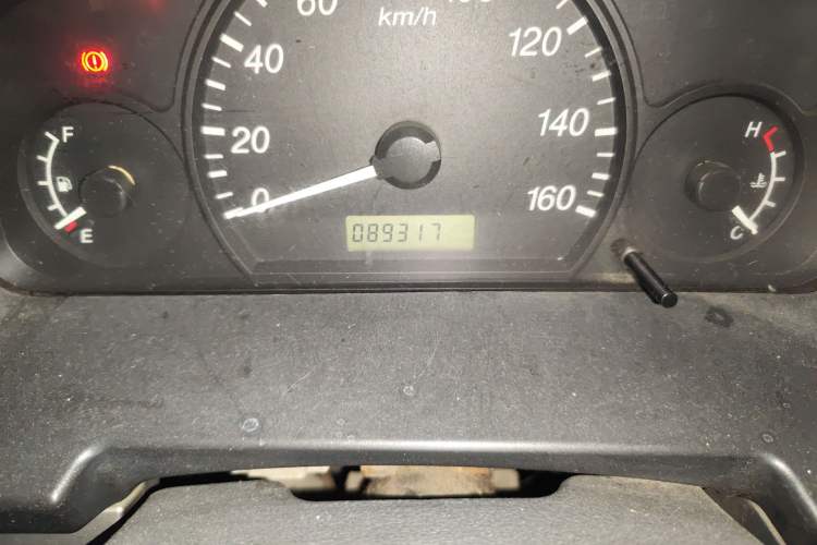 Used Haima Fosida Rongda 2012 1.2L Ronda Comfort Edition HMA GM12-NR Odometer Close Up