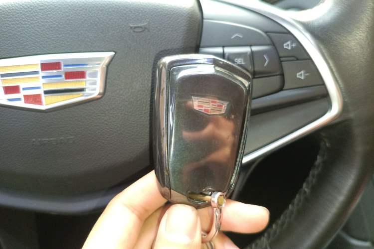 Used Cadillac XT5 2018 28T Four-Wheel Drive Luxury Model
