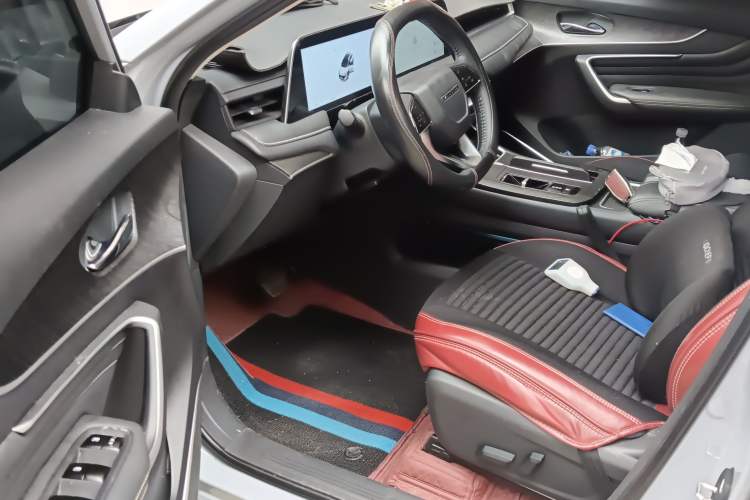 Used Venucia V DD-i 2023 60km iD Version