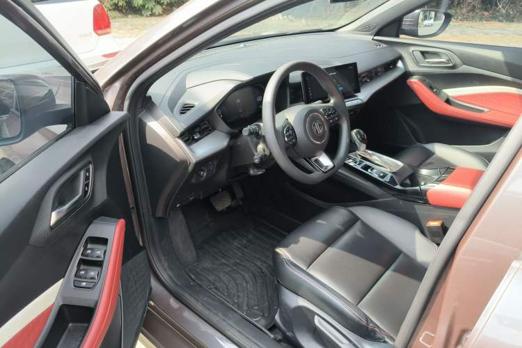 Used MG 5 2021 180 DVVT CVT Youth Luxury Edition