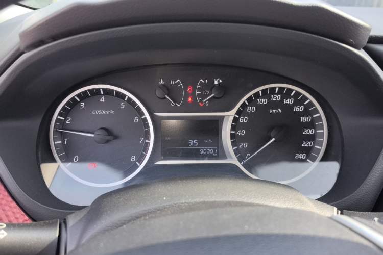 Used Nissan Lannia 2016 1.6L Manual Cool Edition