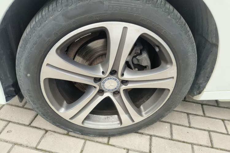 Used Mercedes-Benz E-Class 2016 E 200 L Sport Edition
