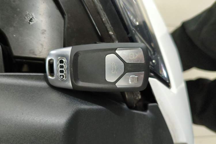 Used Audi A4L 2020 40 TFSI Fashion Dynamic Model
