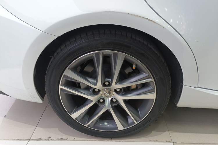 Used Lexus IS 2017 300 F SPORT Edition
