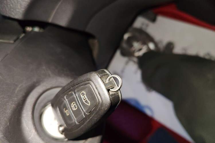 Used Ford Tourneo Custom 2020 2.0T Automatic Elite Version China VI Standard
