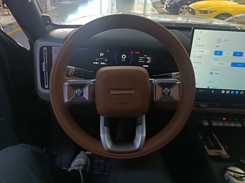 Used iCAR V27 2026 Model 200KM Four-Wheel Drive Falcon 500 — 10
