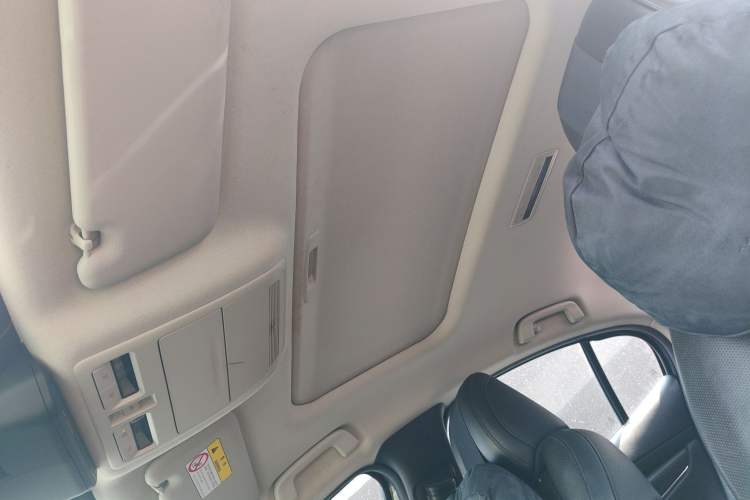 Used Mazda 3 Axela 2020 2.0L Automatic Zhiya Edition Headliner