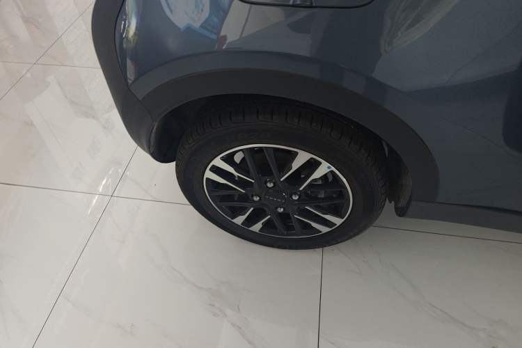 Used Chery Little Ant 2022 Sweet Pink Edition Half-Sugar Version Lithium Iron Phosphate 30 kW 301 km