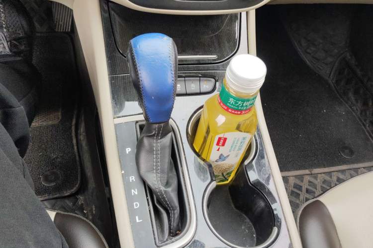 Used Buick Verano 2015 Sedan 15S Automatic Leading Model Gear Lever