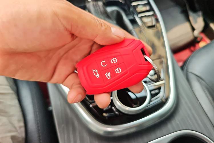 Used Soueast DX7 2018 Prime 1.8T DCT Prestige Model China V Standard Vehicle Key