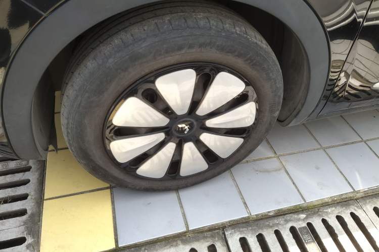 Used Wuling Bingo 2023 333 km Lingxi Connected+ Version