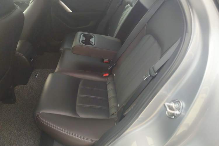 Used Mazda CX-4 2018 2.0L Automatic Two-Wheel Drive Blue Sky Luxury Edition