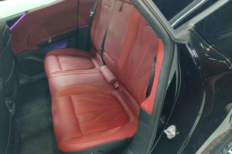 Used Zeekr 007GT 2025 Rear-Drive Intelligent Driving Version 75 kWh
