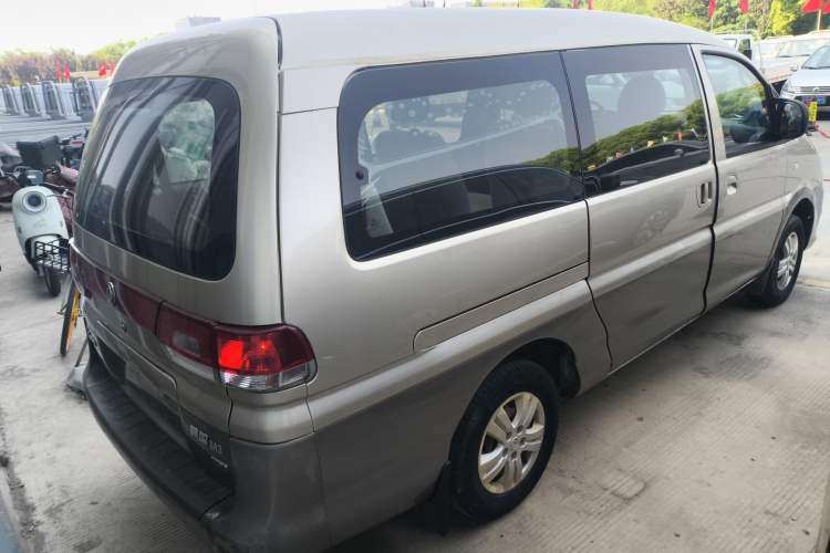 Used FORTHING Lingzhi 2017 M3L 1.6L 7-Seater Comfort Model
