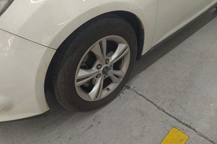 Used Ford Focus 2012 Hatchback 1.6L Automatic Fashion Edition