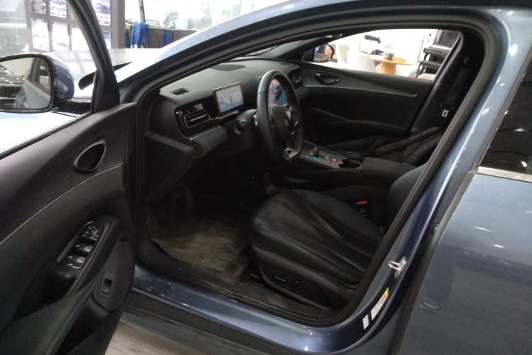 Used BYD Seal 06 New Energy 2025 DM-i Smart Drive 120KM Prestige Model