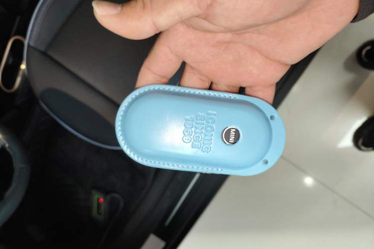 Used MINI Electric MINI COOPER 2025 Model Facelift 466km COOPER E Classic Style
