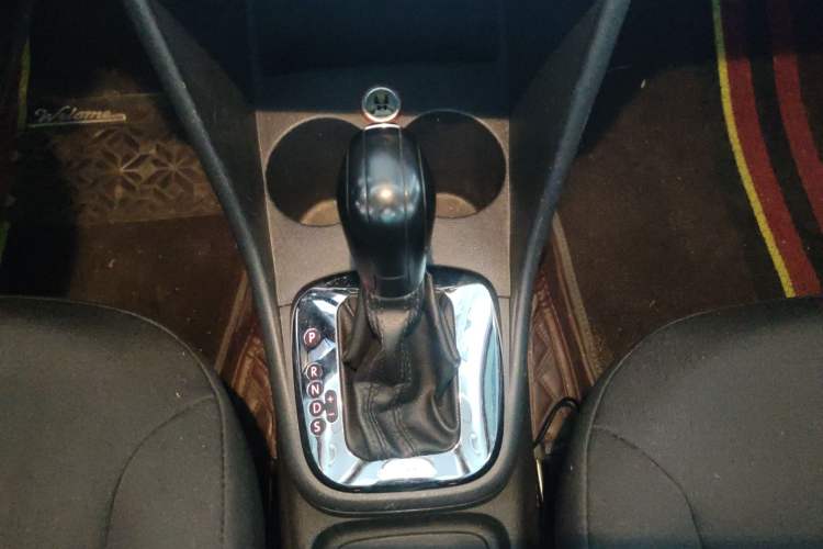 Used Volkswagen Polo 2013 1.4L Automatic Comfort Edition
