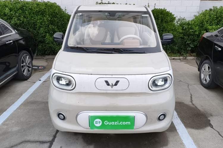 Used Wuling Hongguang MINIEV 2024 3rd Generation 215km Youth Edition
