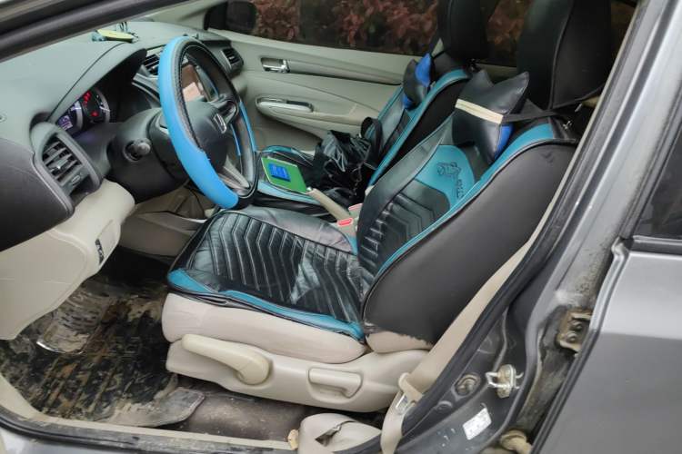 Used Honda City Classic 2014 Style 1.5L Automatic Elite Edition Left Front Seat